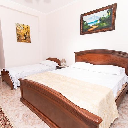 Erla'S Apartment Tirana Eksteriør billede